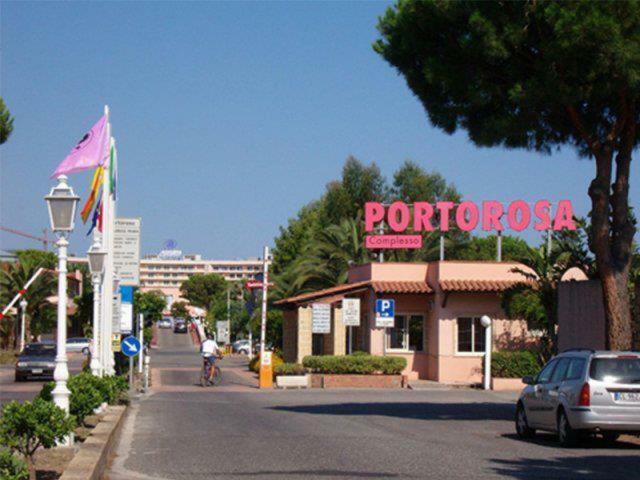 Апартаменти Trilocale "Lipari" In Portorosa Torre Forte Екстер'єр фото